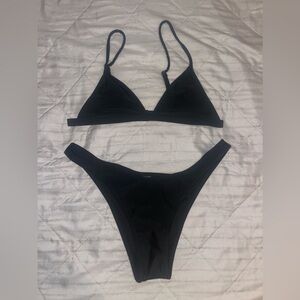 Mini black bikini